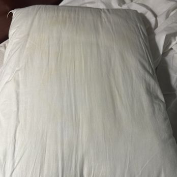 Wilmington Inn - Mystery stain pillow #2 - Banks & Credit Unions Near Me - Wilmington, Ohio Wilmington Inn - Mystery stain pillow #2 - Banks & Credit Unions Near Me - Wilmington, Ohio