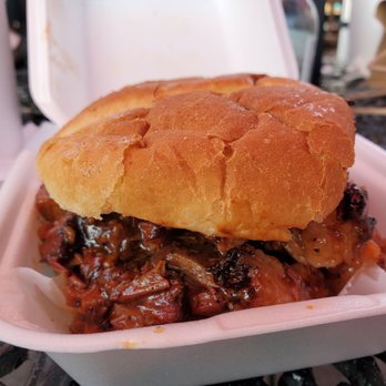 Bowlegged BBQ - Brisket sandwich - Barbeque Near Me - San Diego, California Bowlegged BBQ - Brisket sandwich - Barbeque Near Me - San Diego, California