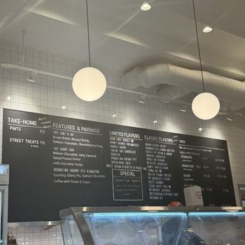 Jeni's Splendid Ice Creams - Menu - Desserts Near Me - Los Angeles, California Jeni's Splendid Ice Creams - Menu - Desserts Near Me - Los Angeles, California