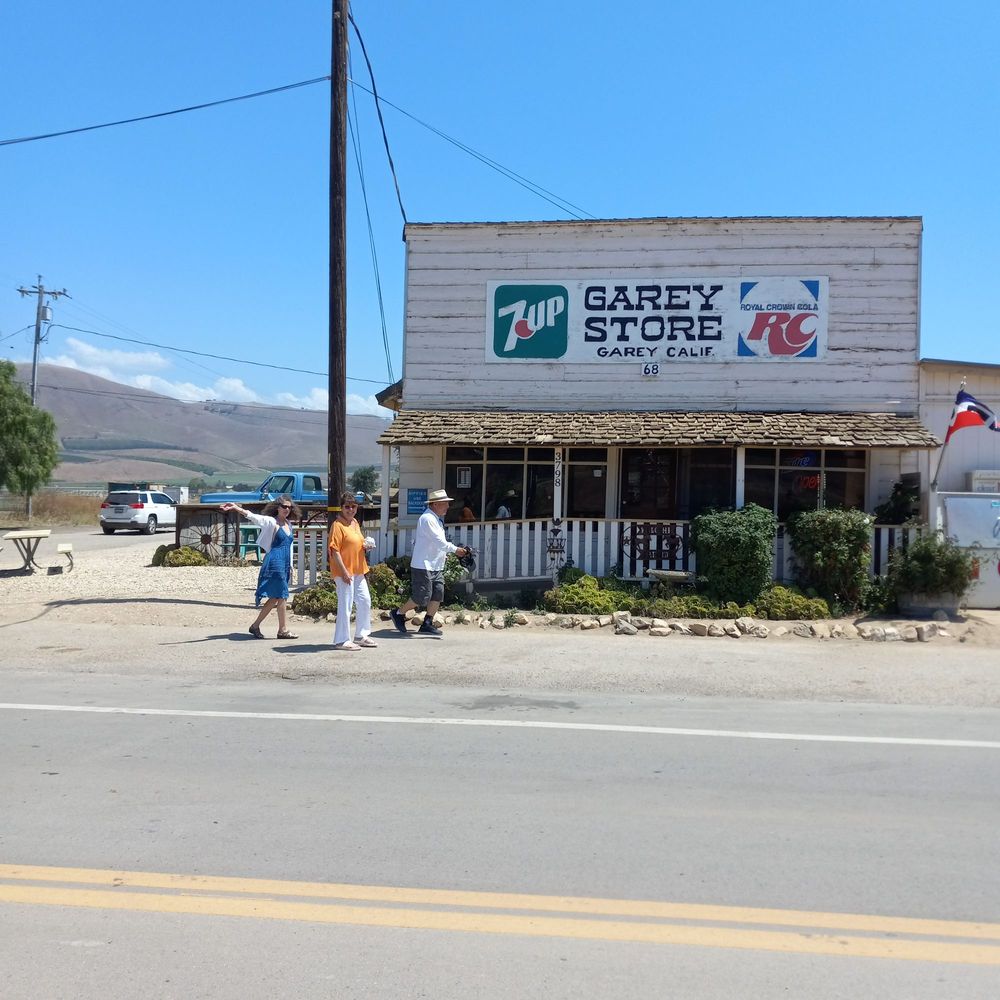 Garey Store Logo