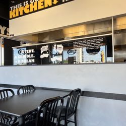 Tom & Chee - Inside