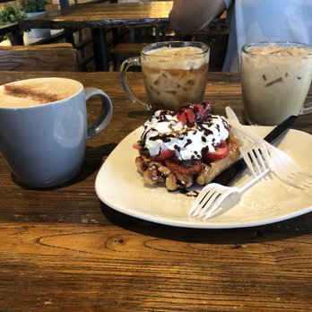 Caffe Bene - Waffle with Whip and Strawberry Hazelnut Latte Oat Shakerato - Coffee & Tea Near Me - San Jose, California Caffe Bene - Waffle with Whip and Strawberry Hazelnut Latte Oat Shakerato - Coffee & Tea Near Me - San Jose, California