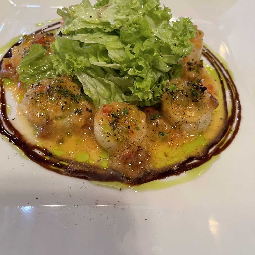 Les Cèpages - Scallop app was awkwardly soft?? Wouldn't order again... - French Near Me - Cancún, ROO Les Cèpages - Scallop app was awkwardly soft?? Wouldn't order again... - French Near Me - Cancún, ROO