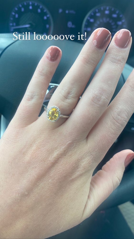 BRUNE JEWELERS - Updated August 2024 - 832 Washington Cors, Washington 