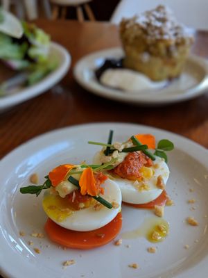 milk glass mrkt by null