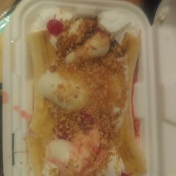 Scottie's Drive In - Banana split - Burgers Near Me - Forest Grove, Oregon Scottie's Drive In - Banana split - Burgers Near Me - Forest Grove, Oregon