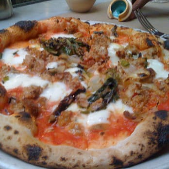 A16 - Salsiccia - fennel sausage, spring onions, mozzarella, tomato, grana, garlic, chilies, olive oil - Italian Near Me - San Francisco, California A16 - Salsiccia - fennel sausage, spring onions, mozzarella, tomato, grana, garlic, chilies, olive oil - Italian Near Me - San Francisco, California