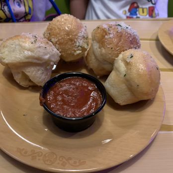 Toadstool Cafe - Garlic knots - Cafes Near Me - Universal City, California Toadstool Cafe - Garlic knots - Cafes Near Me - Universal City, California