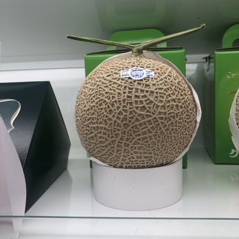 J-Shop - Shizuoka melon  so amazing sale $85 usually 110 - International Grocery Near Me - Honolulu, Hawaii