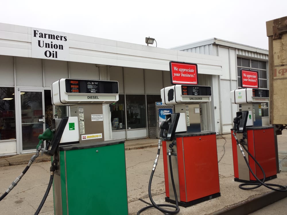 FARMERS UNION OIL Updated October 2024 105 1st Ave E, Pettibone