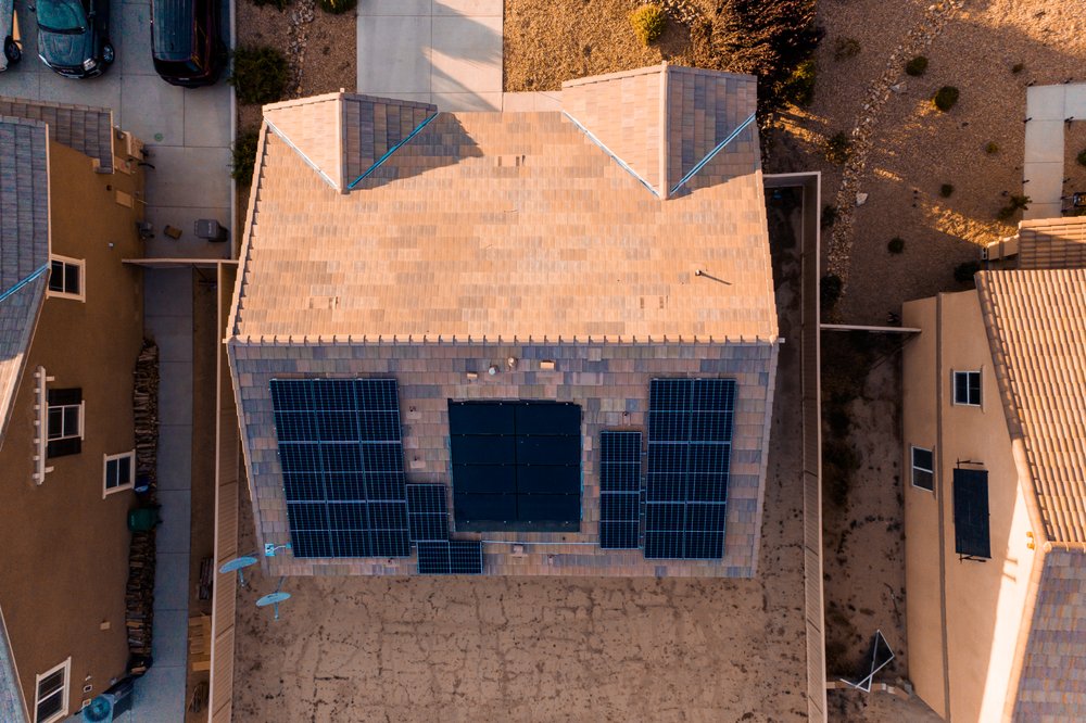 Slide of Solarshoppers Construction