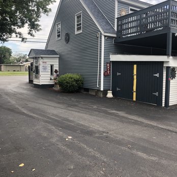 Lawrence Motel - That's when you drive in your car - Hotels Near Me - Schenectady, New York Lawrence Motel - That's when you drive in your car - Hotels Near Me - Schenectady, New York