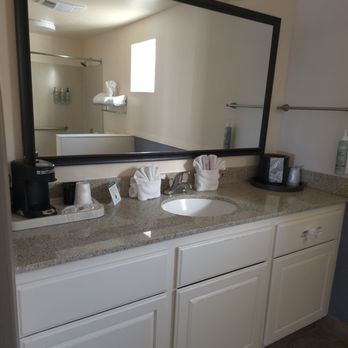Best Western Plus Frontier Motel - Good amount of vanity space in bathroom - Hotels Near Me - Lone Pine, California