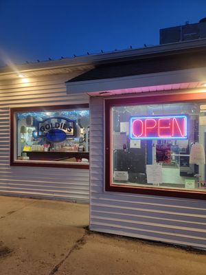 Goldie's Ice Cream Shoppe by null