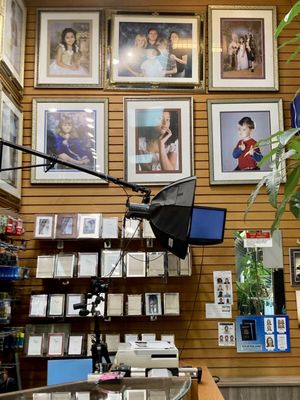 86 Street Photo & Portrait Studio by null