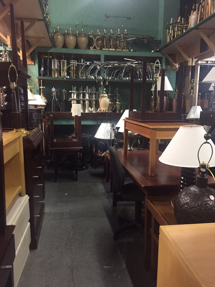 ANIZCO HOTEL FURNITURE LIQUIDATORS 25 Photos 250 Terminal Avenue