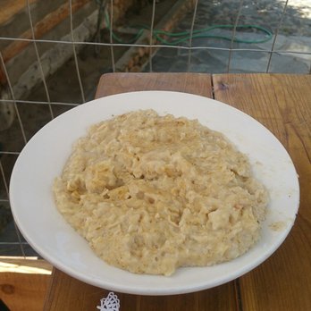 Janet's Montana Cafe - I don't know if this picture of this bowl of old male does Justice to the amount of oats in that bowl! - American Near Me - Alpine, California Janet's Montana Cafe - I don't know if this picture of this bowl of old male does Justice to the amount of oats in that bowl! - American Near Me - Alpine, California