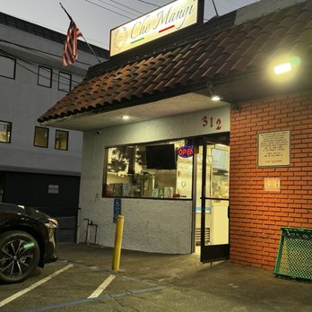 Che Mangi - Exterior - Gelato Near Me - Burbank, California Che Mangi - Exterior - Gelato Near Me - Burbank, California