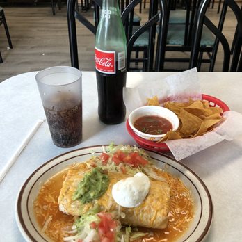 El Chaparro - Burrito al pastor - Mexican Near Me - Lincoln, Nebraska El Chaparro - Burrito al pastor - Mexican Near Me - Lincoln, Nebraska