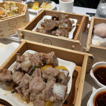 Mr. Dim Sum - Spare ribs, too greasy - Dim Sum Near Me - Tukwila, Washington