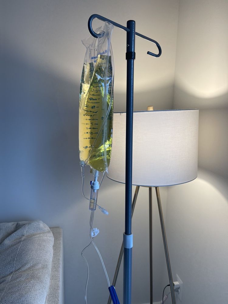 Hydr 8 IV Drip Bar