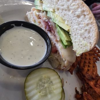 Biscuits Cafe - Breakfast & Brunch Near Me - Canby, Oregon