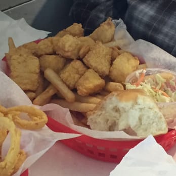 Bob's Clam Hut - Fried scallop dinner....very good! - Seafood Near Me - Kittery, Maine Bob's Clam Hut - Fried scallop dinner....very good! - Seafood Near Me - Kittery, Maine