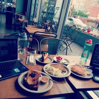 B18 Coffee Kitchen - Coffee & Tea Near Me - Jersey City, New Jersey