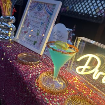 Colibri Mobile Bar - Bartenders Near Me - Northridge, California Colibri Mobile Bar - Bartenders Near Me - Northridge, California