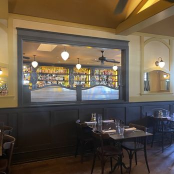 Underwood Bar and Bistro - Lounges Near Me - Graton, California Underwood Bar and Bistro - Lounges Near Me - Graton, California