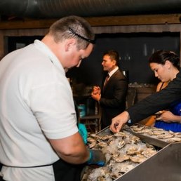 Fresh oysters--yes, please! Fresh oysters--yes, please!
