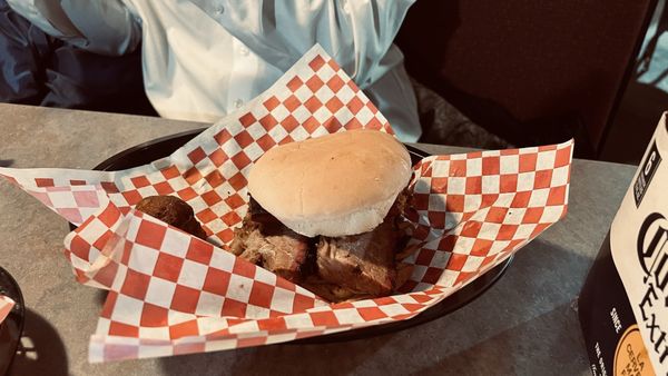 Big Daddy's BBQ & Banquet Hall by null