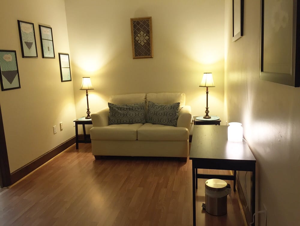 Indulgence Beauty Boutique Logo