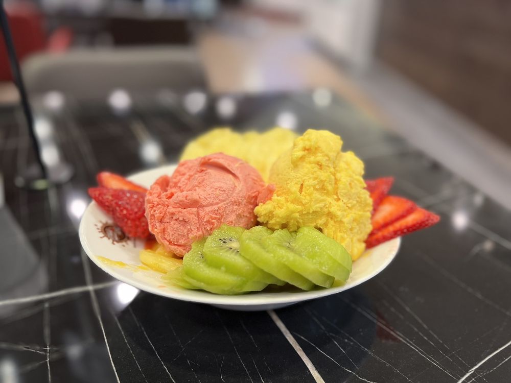 MELT N DIP 94 Photos & 50 Reviews 5716 W Touhy Ave, Niles, Illinois