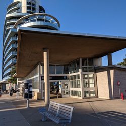 Bayview Station - Entrance to station at street level on north east corner of Sheppard & Bayview. September 2018