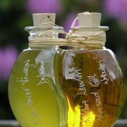 Demijohn - Elderflower Vinegar and Lemon Rapseed Oil in a Ying & Yang bottle
