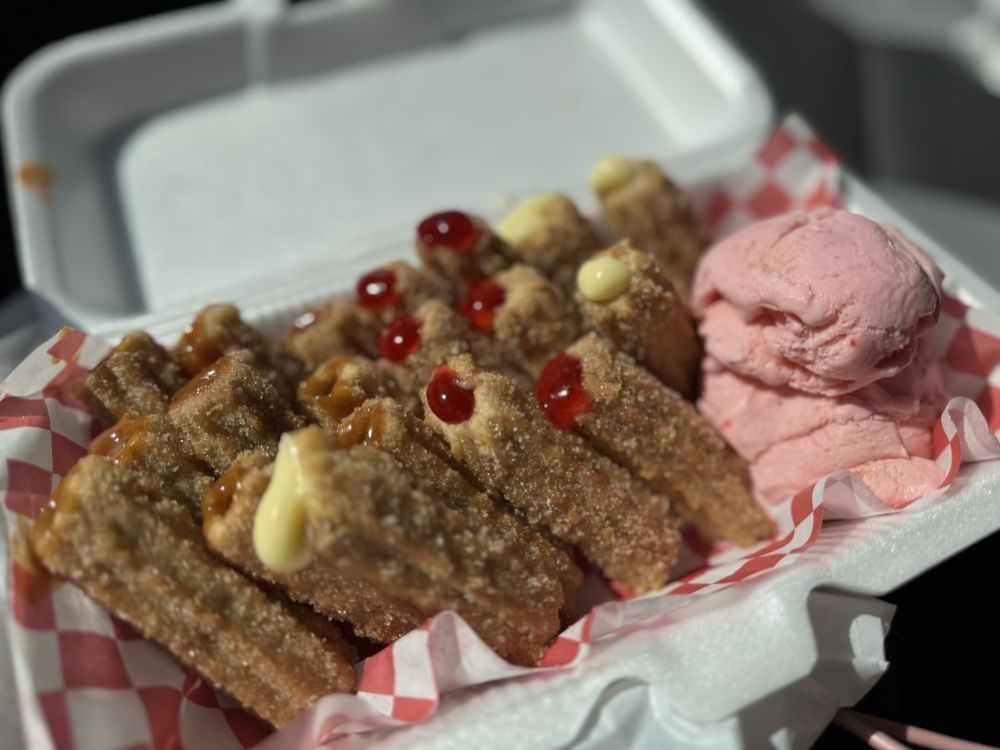 Churros Tradicionales Logo