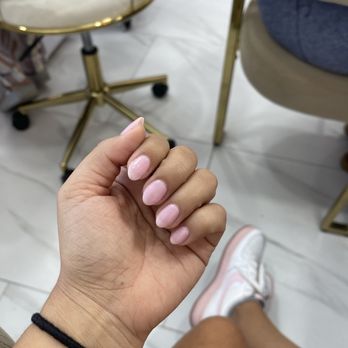Star Luxury Nails - Short almond nails! - Nail Salons Near Me - Long Beach, California