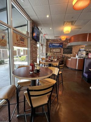 Gilbert's 17th Street Grill by null