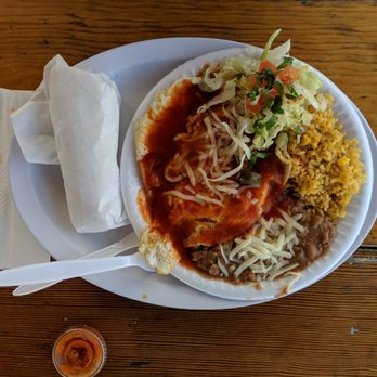 Taqueria La Cabana - Huevos rancheros with 4 tortillas - Mexican Near Me - El Monte, California Taqueria La Cabana - Huevos rancheros with 4 tortillas - Mexican Near Me - El Monte, California