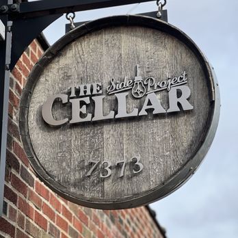 The Side Project Cellar - Beer Bar Near Me - Maplewood, Missouri