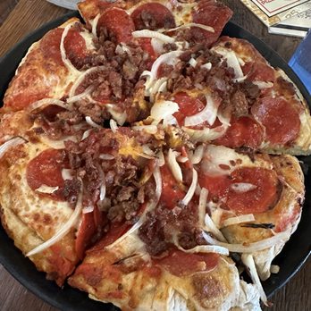 Old Town Pizza - Pizza Near Me - Auburn, California