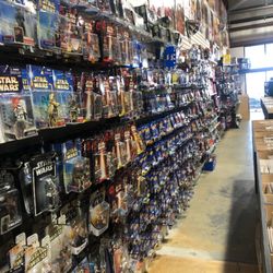 Lone Star Heroes: Comics & Toys - Galveston Island - Comics 5.25.22