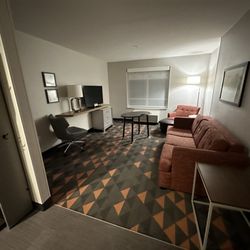 Holiday Inn & Suites Philadelphia W - Drexel Hill