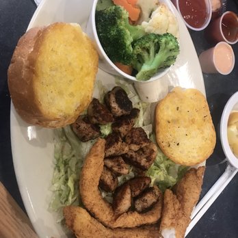 Harbor Seafood & Oyster Bar - Blackened alligator and fried catfish with mixed vegetables - Seafood Near Me - Kenner, Louisiana