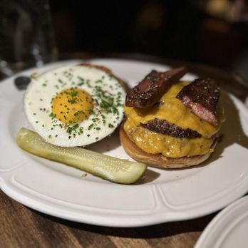 Au Cheval - Classic Au Cheval Double Cheeseburger - Burgers Near Me - New York, New York Au Cheval - Classic Au Cheval Double Cheeseburger - Burgers Near Me - New York, New York