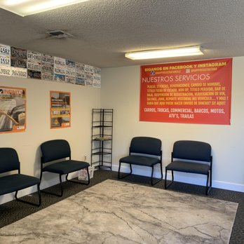 Happy Registrations - Customer waiting area - Registration Services Near Me - Ukiah, California