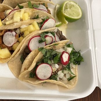 Mexas Tacos - 5 Taco platter - Tacos Near Me - Orlando, Florida Mexas Tacos - 5 Taco platter - Tacos Near Me - Orlando, Florida