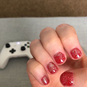 Nail Pro's - Dip nails- to be fair my right hand looks okay! - Nail Salons Near Me - Wentzville, Missouri Nail Pro's - Dip nails- to be fair my right hand looks okay! - Nail Salons Near Me - Wentzville, Missouri