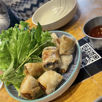 Com Tam Ninh Kieu - Crispy Spring Rolls - Vietnamese Near Me - Bronx, New York Com Tam Ninh Kieu - Crispy Spring Rolls - Vietnamese Near Me - Bronx, New York